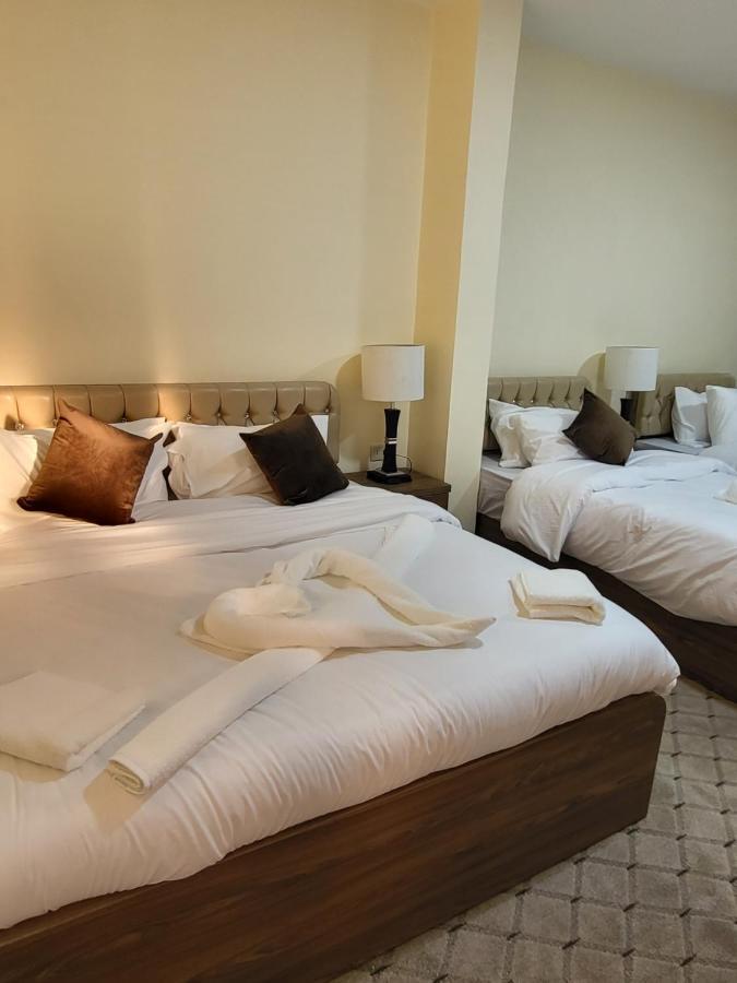 Petra Hills House Hostel Wadi Musa Exterior photo